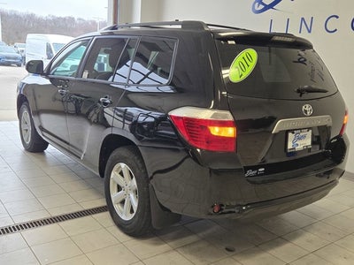 2010 Toyota Highlander SE