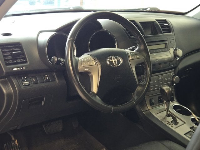 2010 Toyota Highlander SE