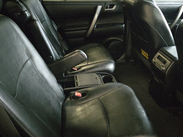 2010 Toyota Highlander SE