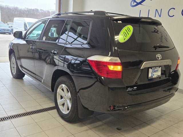 2010 Toyota Highlander SE