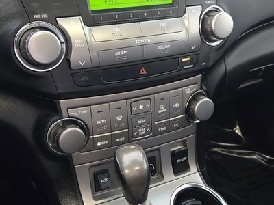 2010 Toyota Highlander SE