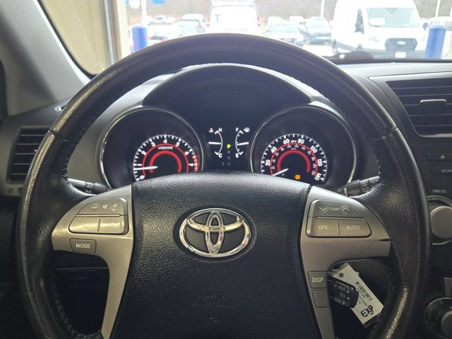 2010 Toyota Highlander SE