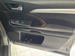 2016 Toyota Highlander XLE V6 AWD
