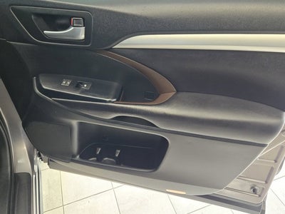 2016 Toyota Highlander XLE V6 AWD