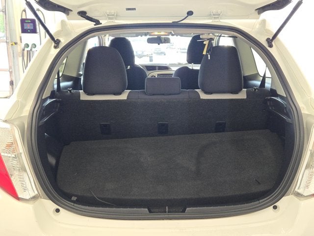2014 Toyota Yaris L