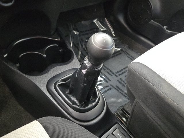 2014 Toyota Yaris L