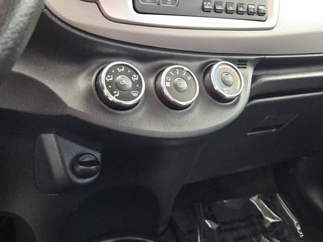 2014 Toyota Yaris L