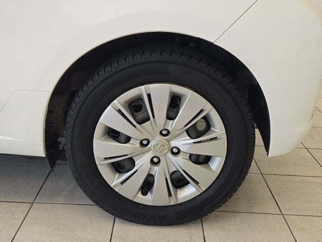 2014 Toyota Yaris L