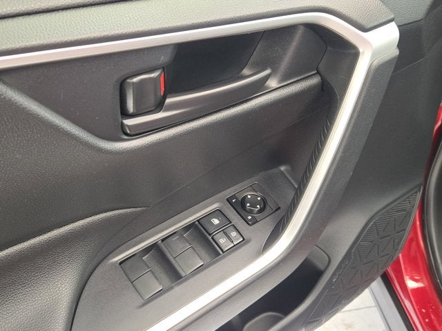 2019 Toyota RAV4 LE AWD