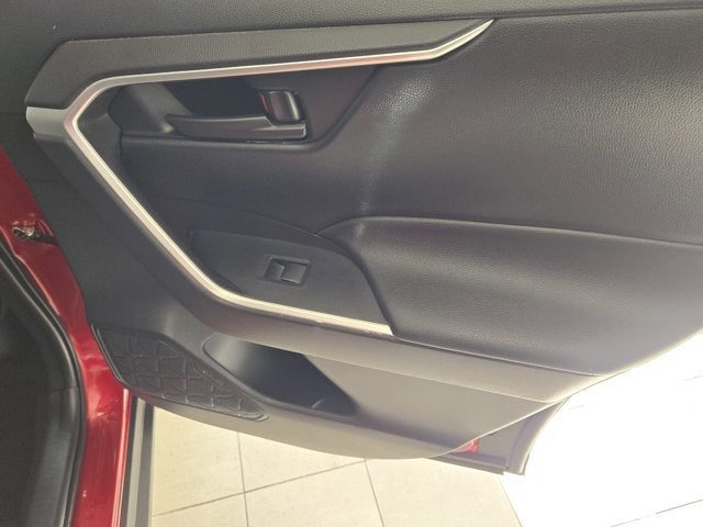 2019 Toyota RAV4 LE AWD