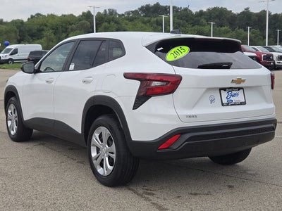 2025 Chevrolet Trax LS