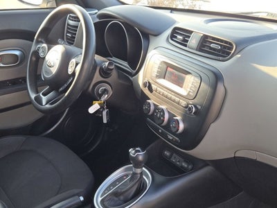 2015 Kia Soul Base