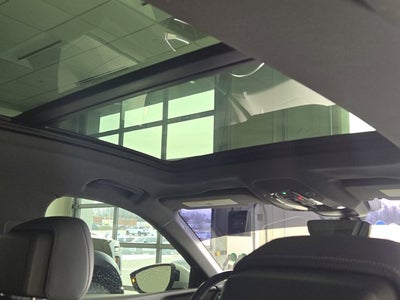 2022 Audi e-tron Premium Plus AWD