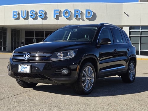 2015 Volkswagen Tiguan SE