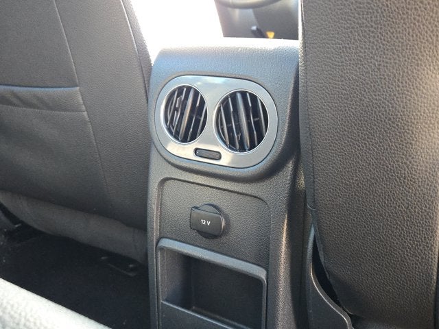 2015 Volkswagen Tiguan SE