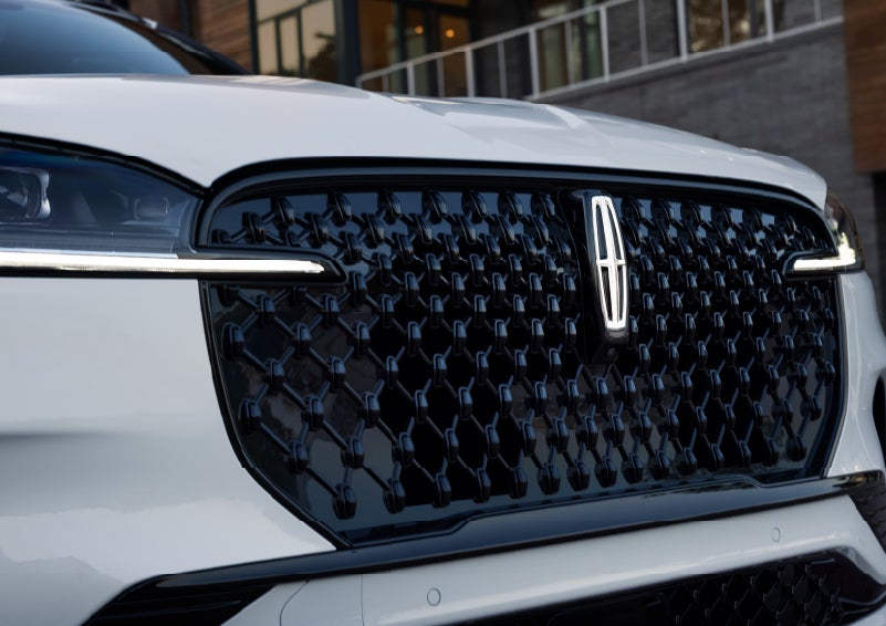 The front grille of a 2026 Lincoln Aviator® SUV is shown. | Buss Lincoln in McHenry IL